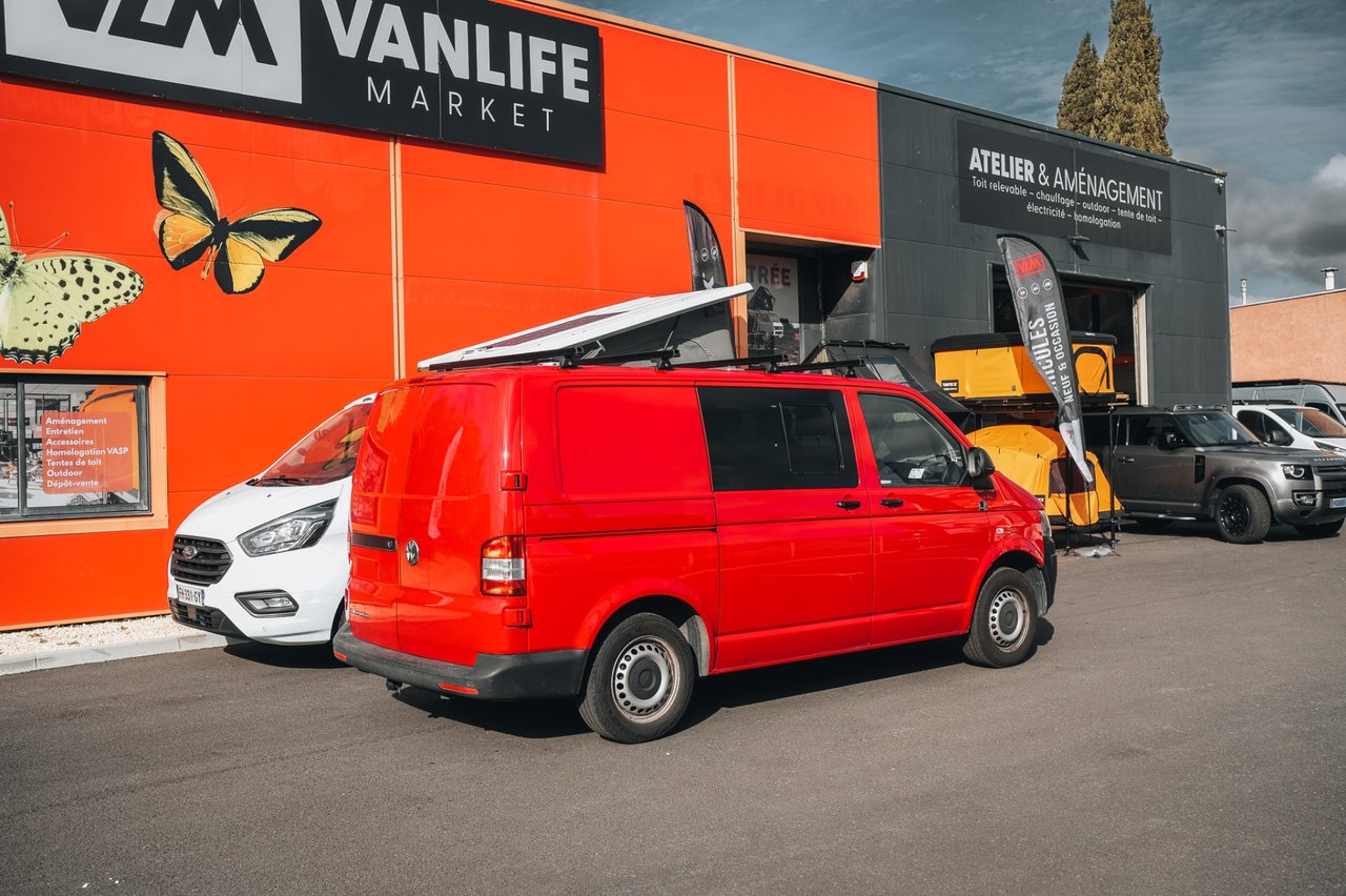 Aménagement Vanlife Market — Volkswagen T5, Van aménagé complet