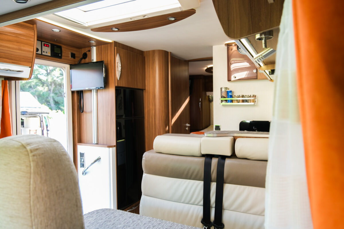 Pilote G740 Sensation – Fiat Ducato 130cv – 4 places – Aménagement haut de gamme – Image 13