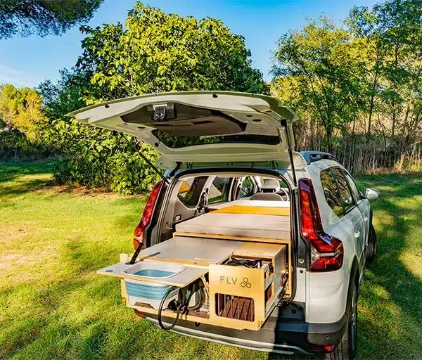 Hive Box Bee – Malle de camping amovible pour SUV, 4x4 et grands breaks – FLV Van