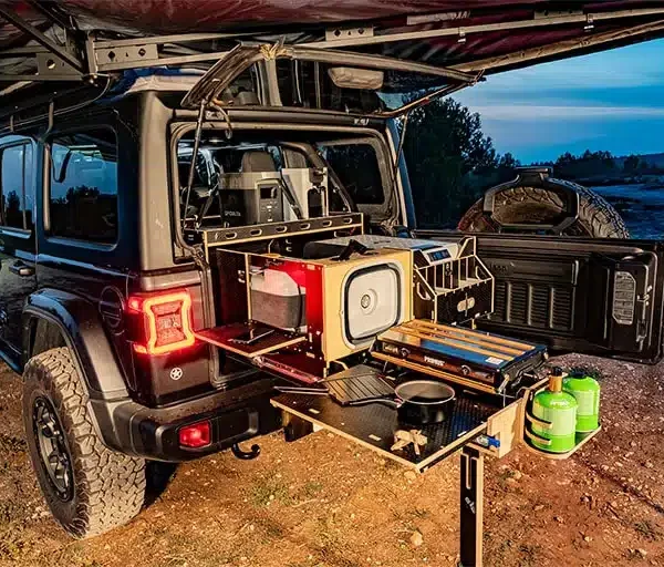Hive Strong Wrangler – Box d’aménagement 4×4 pour Jeep Wrangler – FLV Van